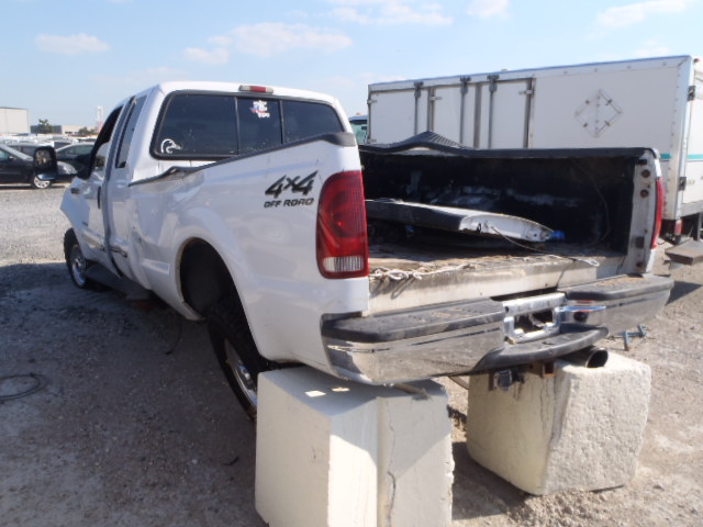 3FTNX21F9YMA47777 - 2000 FORD F250 SUPER WHITE photo 3