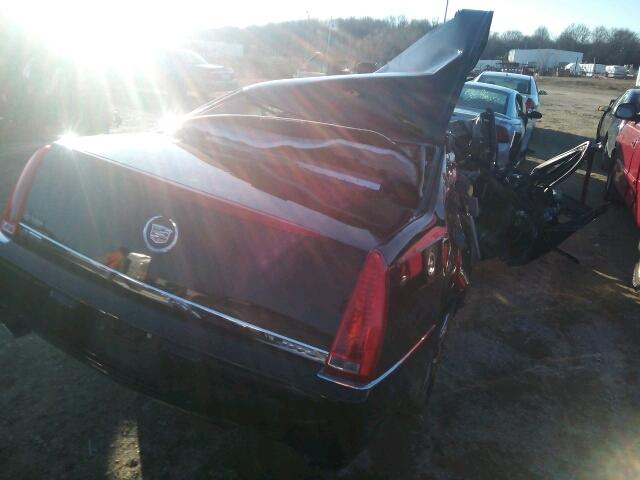 1G6KD57Y38U136877 - 2008 CADILLAC DTS BLACK photo 4