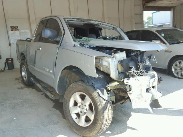 1N6BA06AX6N530135 - 2006 NISSAN TITAN XE SILVER photo 1