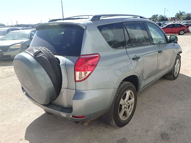 JTMZK33V286013528 - 2008 TOYOTA RAV4 GRAY photo 4