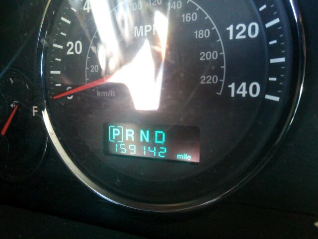 1J8HH48K16C352755 - 2006 JEEP COMMANDER მწვანე ფოტო 8