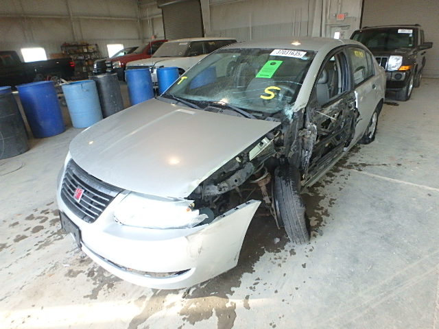 1G8AG52F452145280 - 2005 SATURN ION LEVEL 银色 照片 2