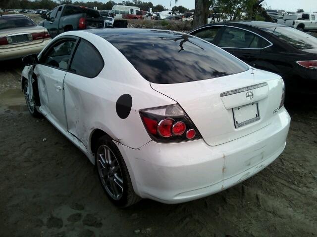 JTKDE167690284589 - 2009 TOYOTA SCION TC WHITE photo 3