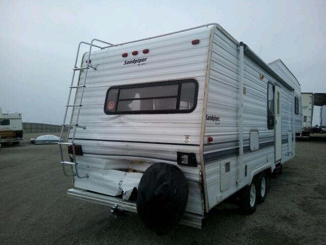 1CATP29W0SC003474 - 1995 SAND 5TH WHEEL WHITE photo 4