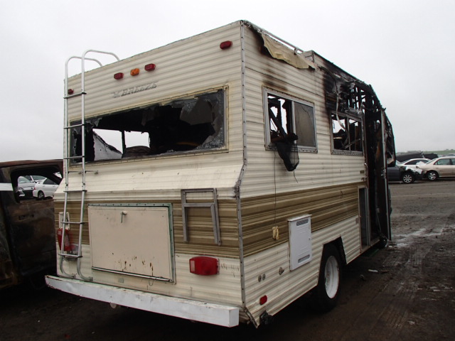 B30BF3V018392 - 1973 BRE MOTORHOME TAN photo 4