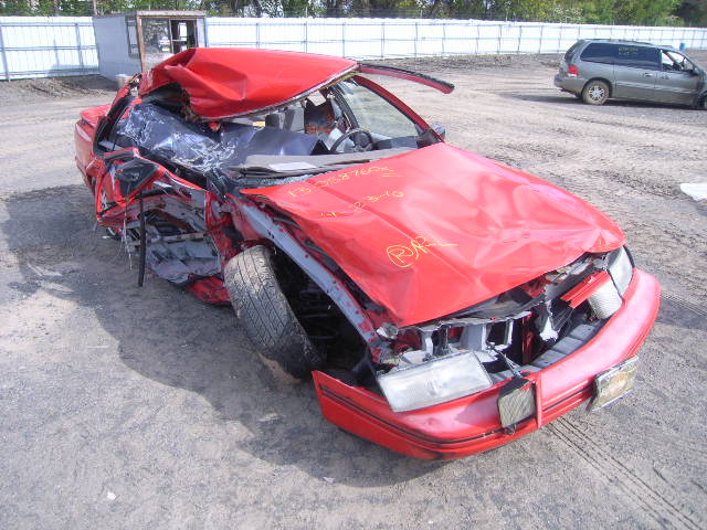 2G1WN54X3P9120738 - 1993 CHEVROLET LUMINA EUR RED photo 1