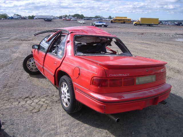 2G1WN54X3P9120738 - 1993 CHEVROLET LUMINA EUR RED photo 3