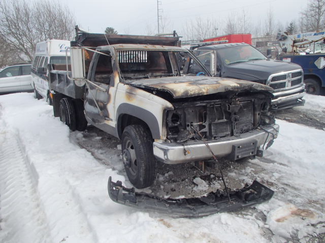 1GBJK34R2YF429906 - 2000 CHEVROLET K3500 BURN photo 1