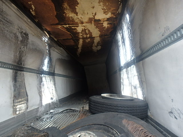 1UYVS2533CM307918 - 2011 UTILITY TRAILER WHITE photo 7