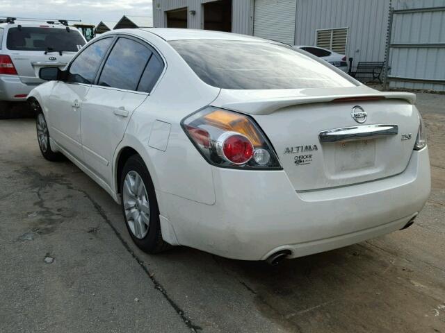 1N4AL2AP7AN400389 - 2010 NISSAN ALTIMA BAS WHITE photo 3