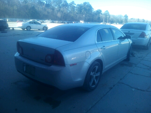 1G1ZC5EU0BF137066 - 2011 CHEVROLET MALIBU 1LT SILVER photo 4