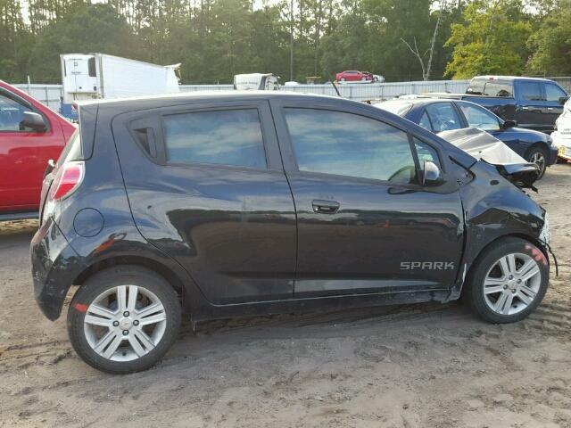 KL8CD6S94EC463838 - 2014 CHEVROLET SPARK 1LT Черный фото 9