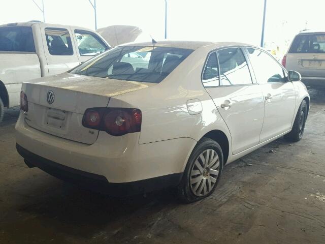 3VWJZ7AJ1AM051920 - 2010 VOLKSWAGEN JETTA S 白色 照片 4