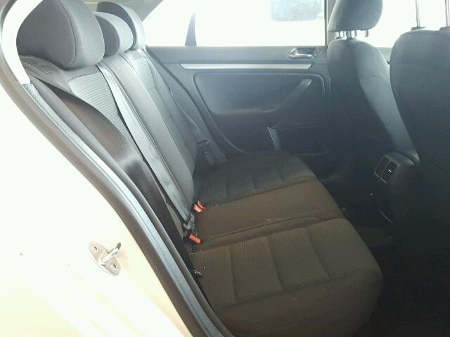 3VWJZ7AJ1AM051920 - 2010 VOLKSWAGEN JETTA S 白色 照片 6