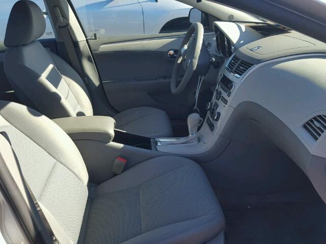 1G1ZB5E19BF201887 - 2011 CHEVROLET MALIBU LS 银色 照片 5