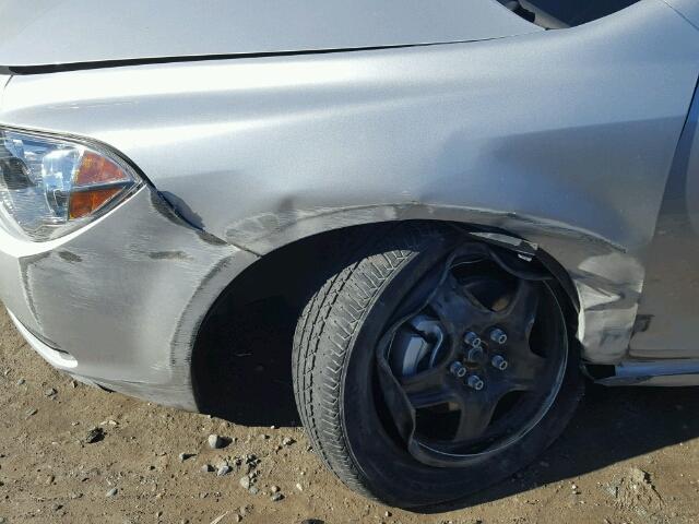 1G1ZB5E19BF201887 - 2011 CHEVROLET MALIBU LS 银色 照片 9