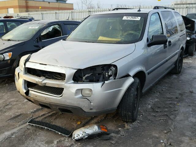 1GNDV03L15D156905 - 2005 CHEVROLET UPLANDER SILVER photo 2