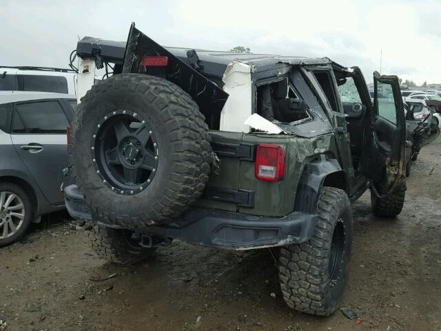 1C4HJWFG7FL771747 - 2015 JEEP WRANGLER U GREEN photo 4