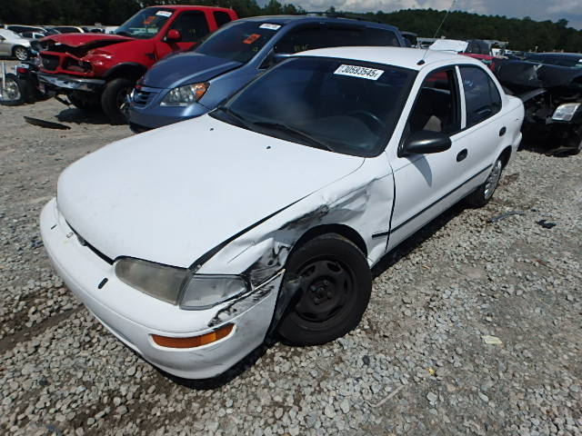 1Y1SK526XTZ029986 - 1996 GEO PRIZM BASE WHITE photo 2