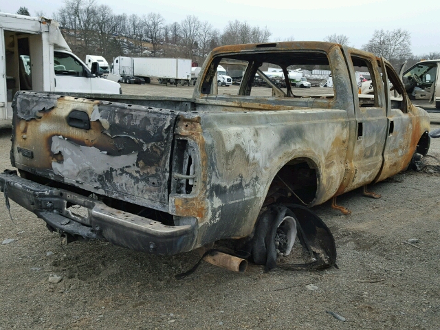 1FTSW31PX4ED22724 - 2004 FORD F350 SUPER BURN photo 4