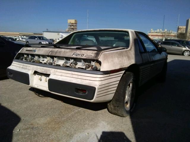 1G2AF37R4EP335841 - 1984 PONTIAC FIERO SE WHITE photo 4