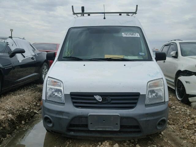 NM0LS7AN5CT105093 - 2012 FORD TRANSIT CO WHITE photo 9