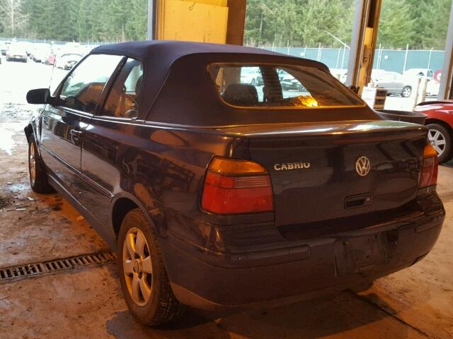 3VWDC21V81M805108 - 2001 VOLKSWAGEN CABRIO GLX 蓝色 照片 3
