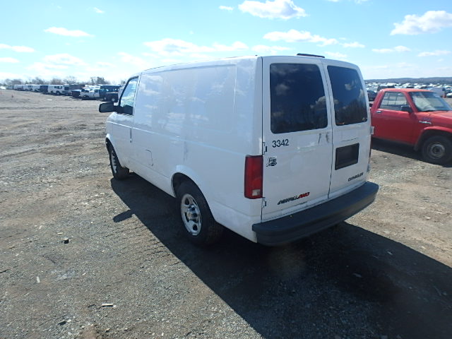 1GCDL19X04B130899 - 2004 CHEVROLET ASTRO WHITE photo 3