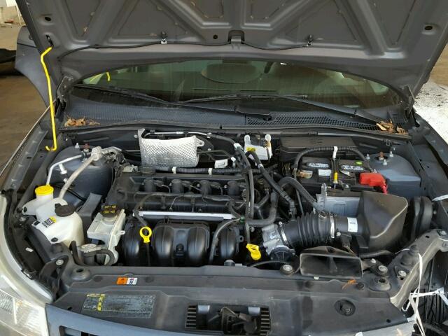 1FAHP3GN7AW118410 - 2010 FORD FOCUS SES GRAY photo 7