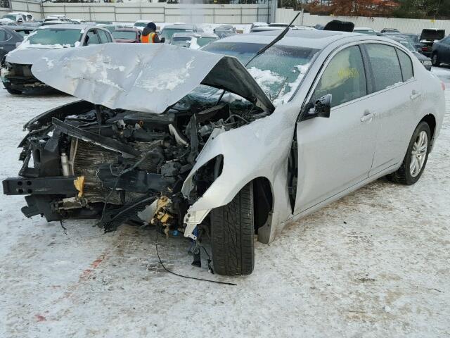 JN1CV6AR8BM407500 - 2011 INFINITI G37 SILVER photo 2