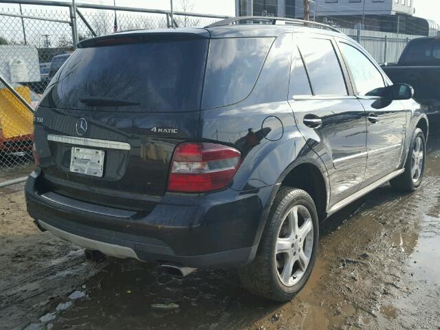 4JGBB86E08A313992 - 2008 MERCEDES-BENZ ML350 BLACK photo 4