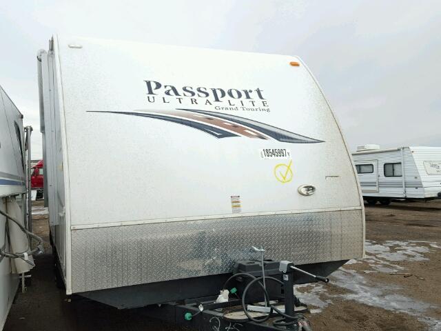 4YDT2402XET414275 - 2014 KEYSTONE PASSPORT WHITE photo 1