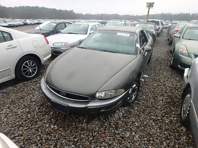 1G4GD22K2V4701177 - 1997 BUICK RIVIERA GREEN photo 2