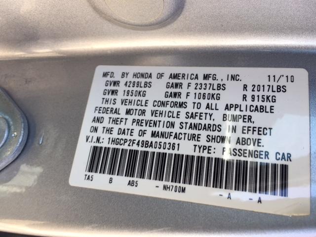 1HGCP2F49BA050361 - 2011 HONDA ACCORD LXP SILVER photo 10