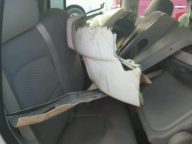 3GNBAADB2AS628506 - 2010 CHEVROLET HHR LS თეთრი ფოტო 6