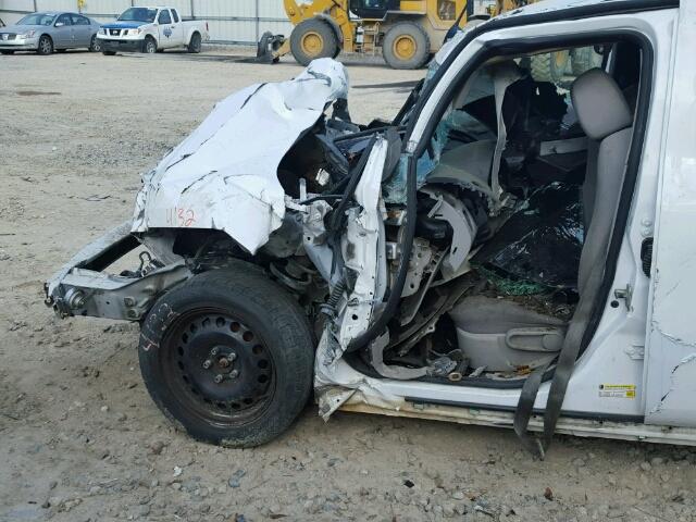 3GNBAADB2AS628506 - 2010 CHEVROLET HHR LS თეთრი ფოტო 9