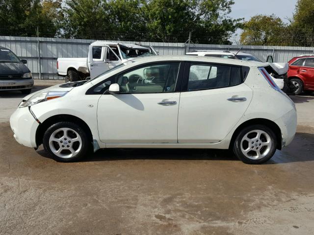 JN1AZ0CP3BT003336 - 2011 NISSAN LEAF SV TWO TONE photo 9