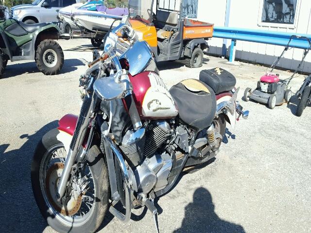 JH2RC44621K500582 - 2001 HONDA VT750 CD2 红色 照片 2