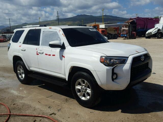 JTEBU5JR1G5392356 - 2016 TOYOTA 4RUNNER SR WHITE photo 1