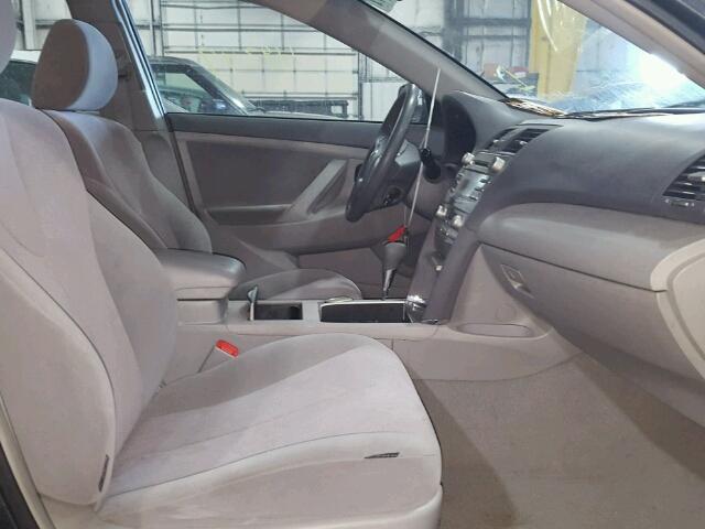 4T1BB3EK3AU124719 - 2010 TOYOTA CAMRY HYBR GRAY photo 5