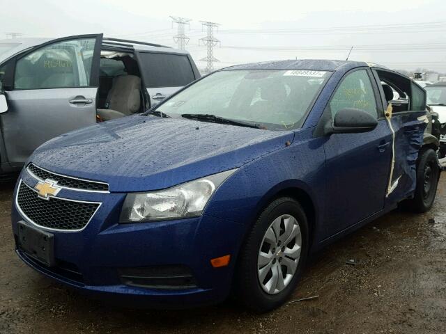 1G1PA5SH6D7219983 - 2013 CHEVROLET CRUZE LS BLUE photo 2