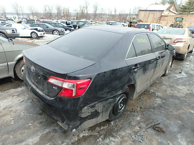 4T1BF1FK1EU804552 - 2014 TOYOTA CAMRY L BLACK photo 4