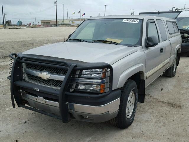 2GCEK19T841121338 - 2004 CHEVROLET SILVERADO SILVER photo 2