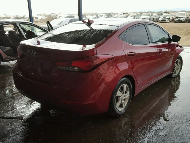 5NPDH4AEXFH648002 - 2015 HYUNDAI ELANTRA SE RED photo 4