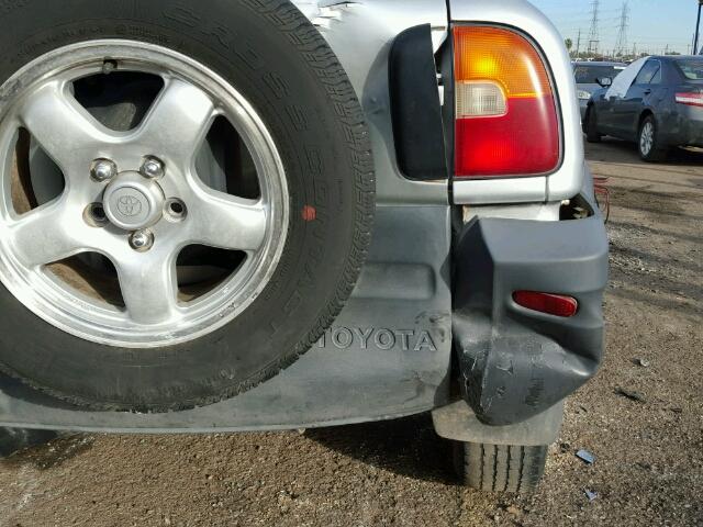 JT3GP10V9V0014213 - 1997 TOYOTA RAV4 SILVER photo 9