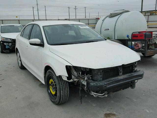 3VWDP7AJ8DM282658 - 2013 VOLKSWAGEN JETTA SE WHITE photo 1