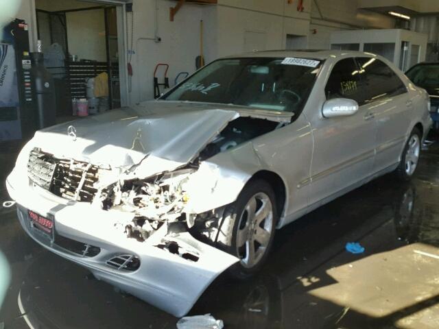 WDBNG84J44A390487 - 2004 MERCEDES-BENZ S 500 4MAT SILVER photo 2