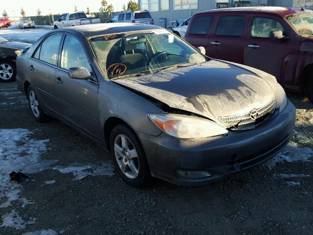 JTDBF32K020018038 - 2002 TOYOTA CAMRY LE GRAY photo 1