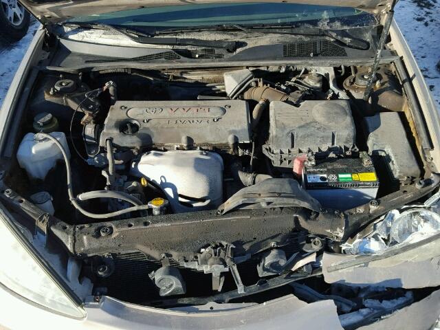 4T1BE32K04U914852 - 2004 TOYOTA CAMRY LE GOLD photo 7