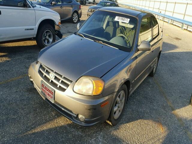 KMHCG35C75U322336 - 2005 HYUNDAI ACCENT GS GRAY photo 2